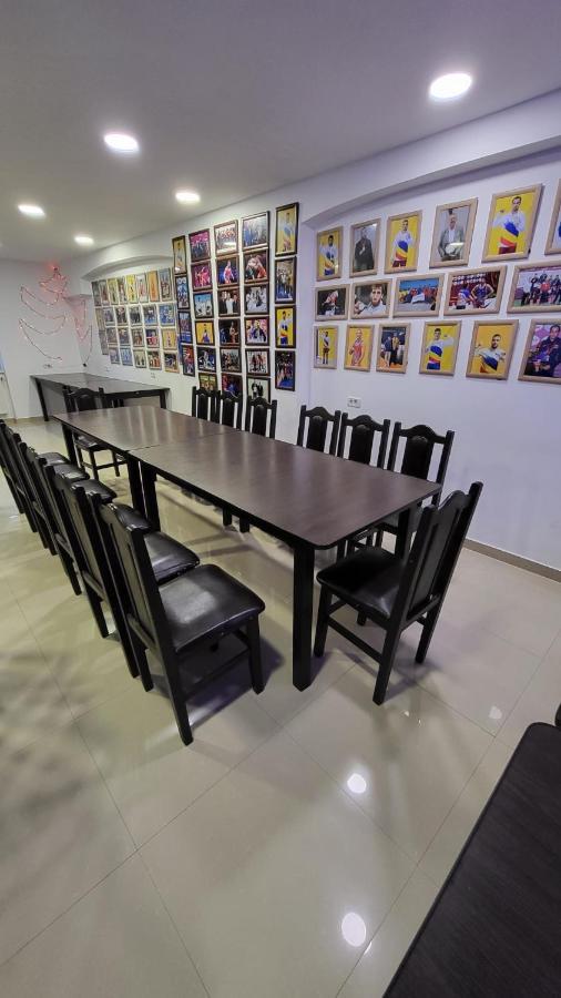 Hotel Top Central Βουκουρέστι Εξωτερικό φωτογραφία