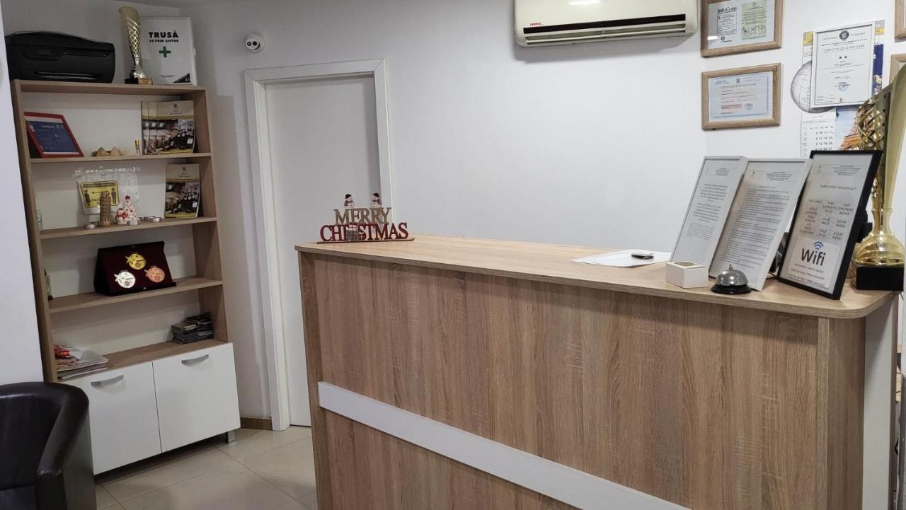 Hotel Top Central Βουκουρέστι Εξωτερικό φωτογραφία