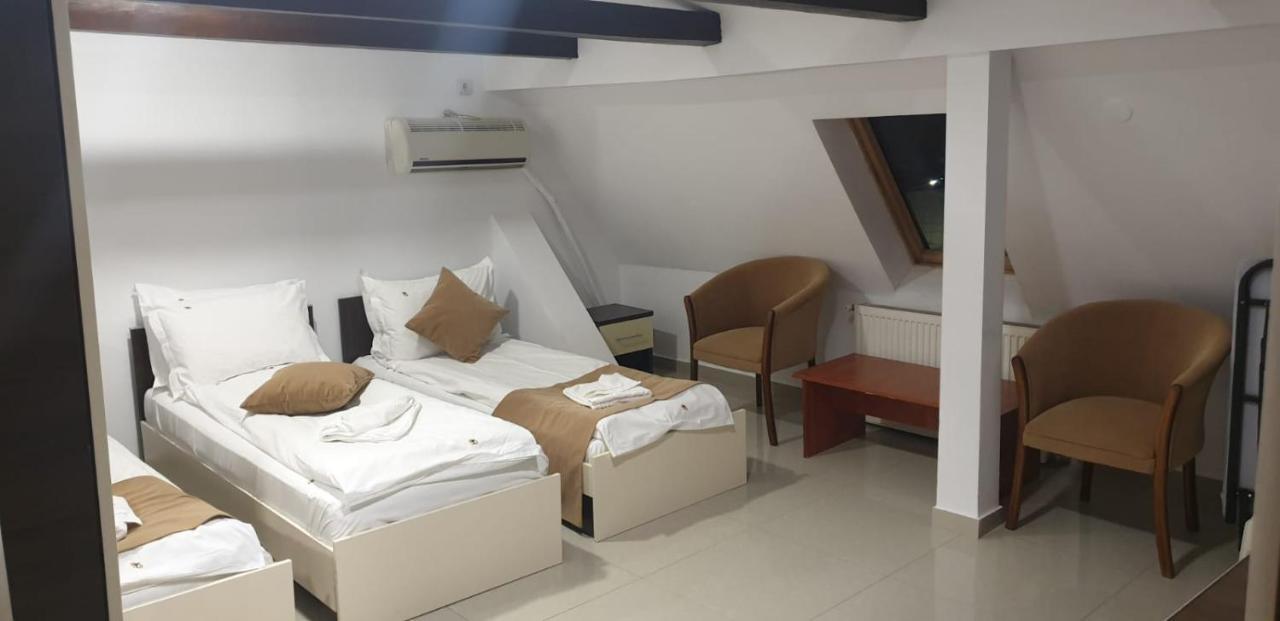 Hotel Top Central Βουκουρέστι Εξωτερικό φωτογραφία
